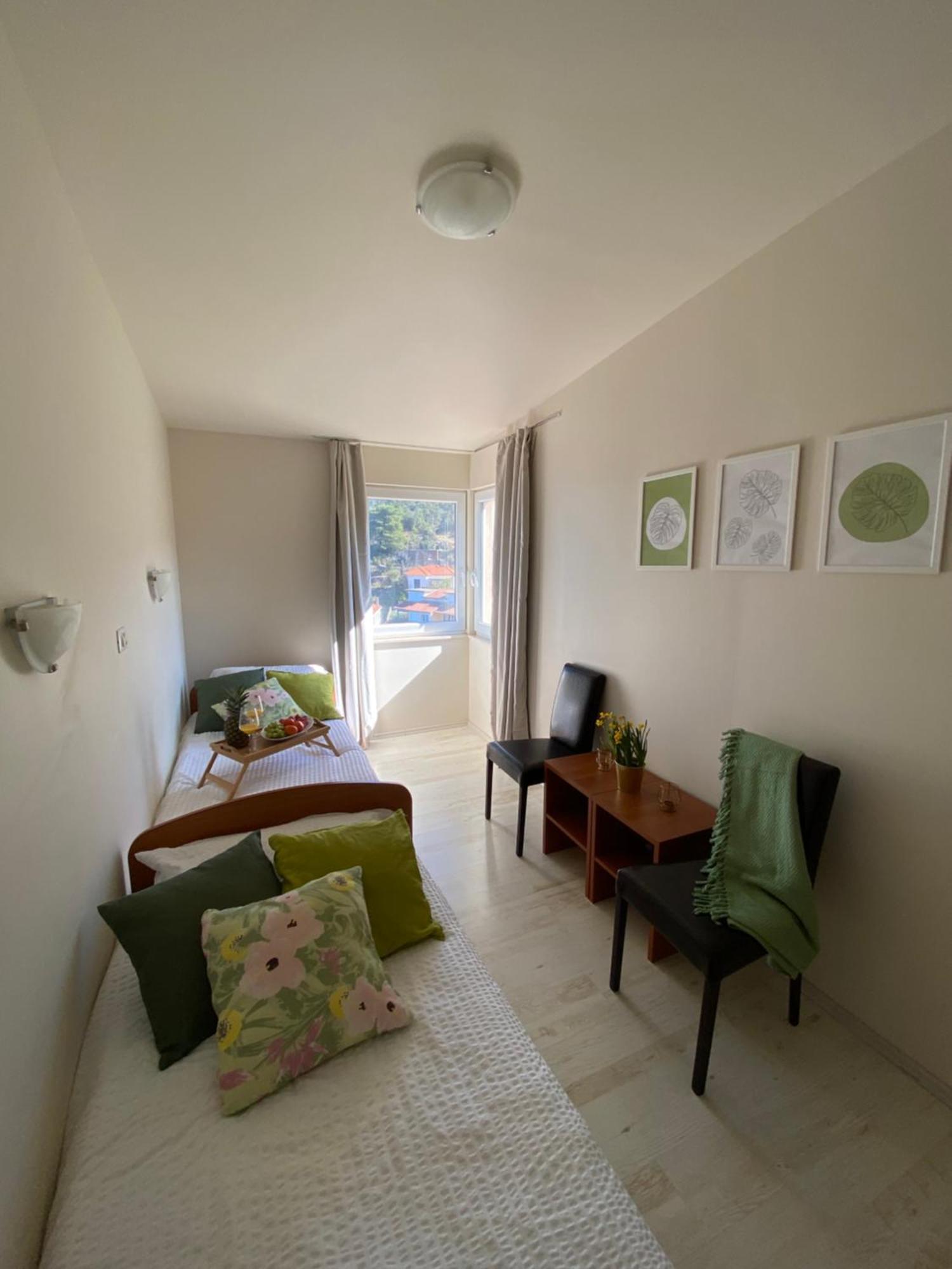 Apartments Eva Savar Екстериор снимка
