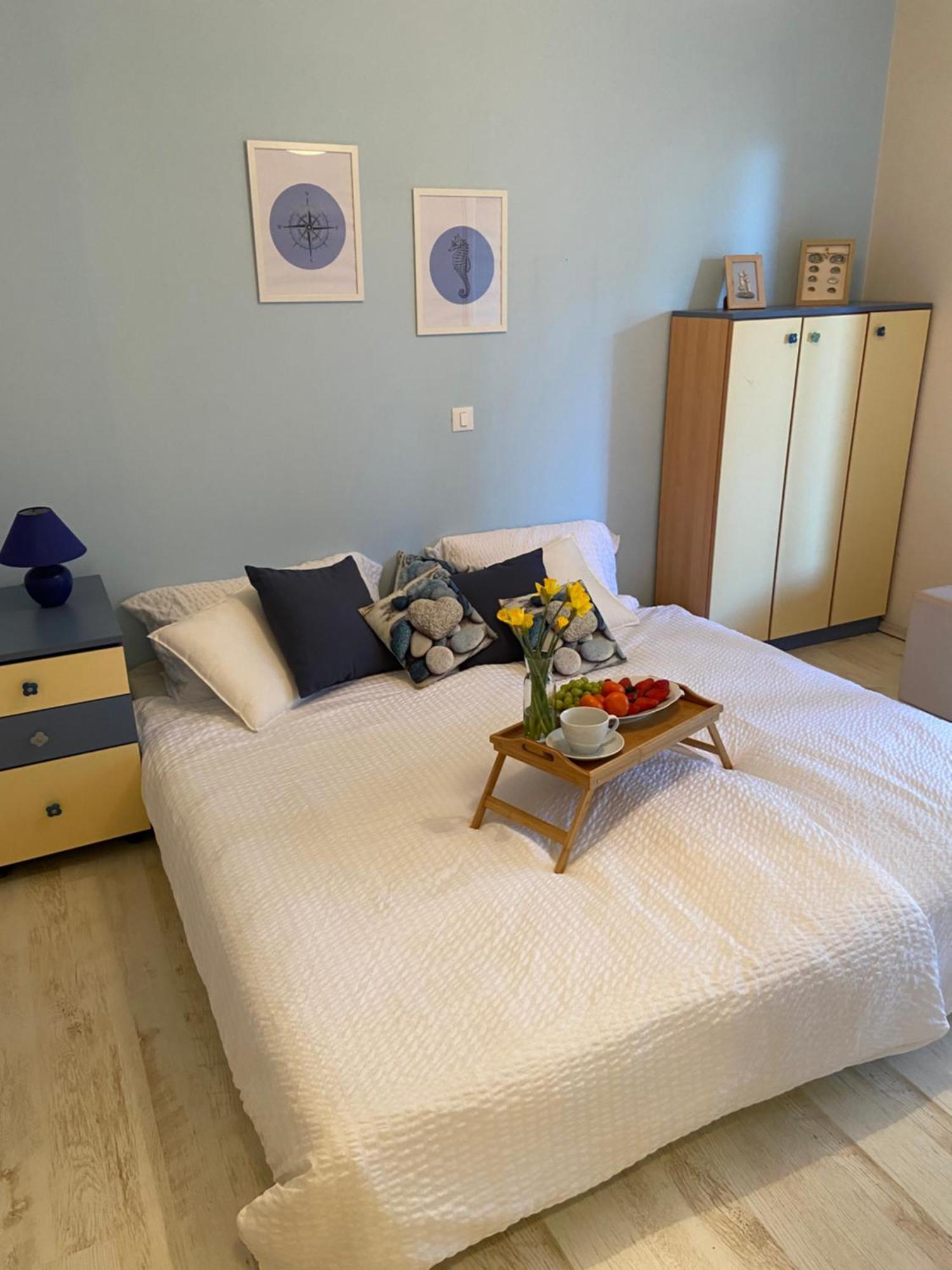 Apartments Eva Savar Екстериор снимка
